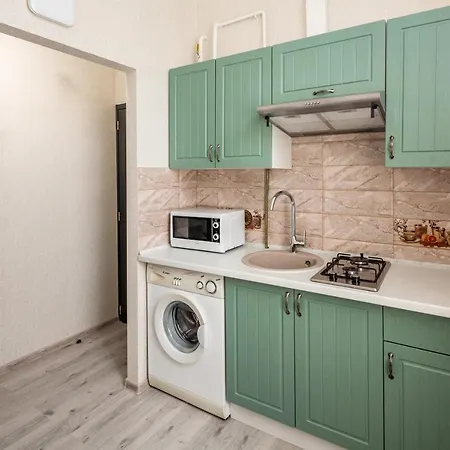 Alfa Krekhivska 11 * Leópolis